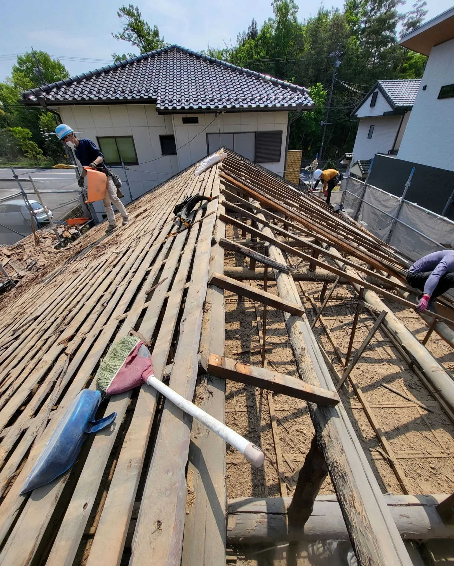 屋根の葺き替え工事